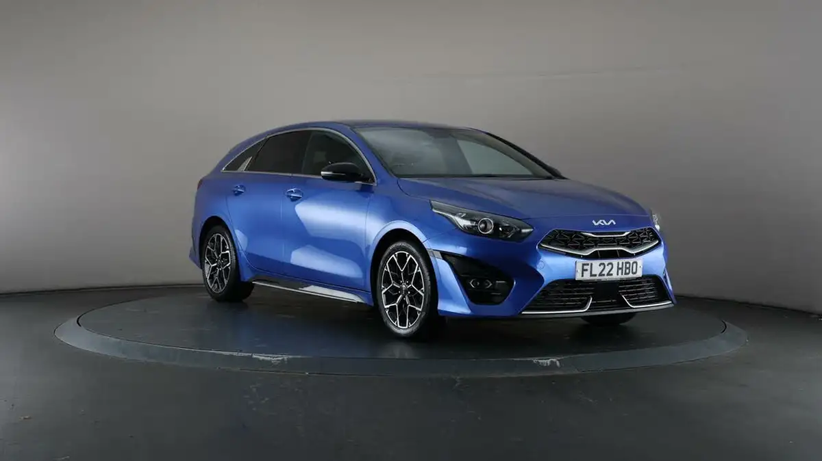 2022-kia-pro-ceed-15-t-gdi-gt-line-big-52