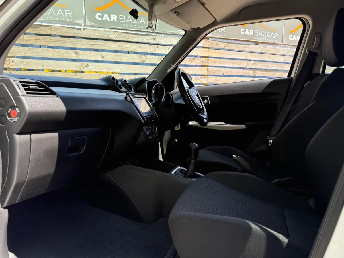 2018-suzuki-swift-10-boosterjet-sz-t-111ps-big-5