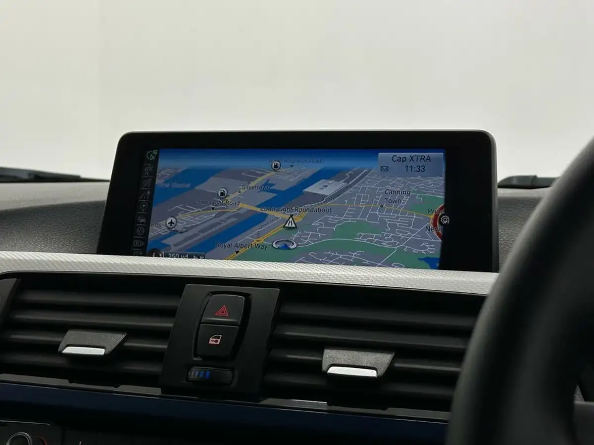 2014-bmw-4-series-20-420i-xdrive-m-sport-big-21