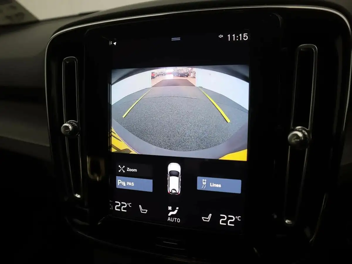 2022-volvo-xc40-15-t5-inscription-pro-big-18