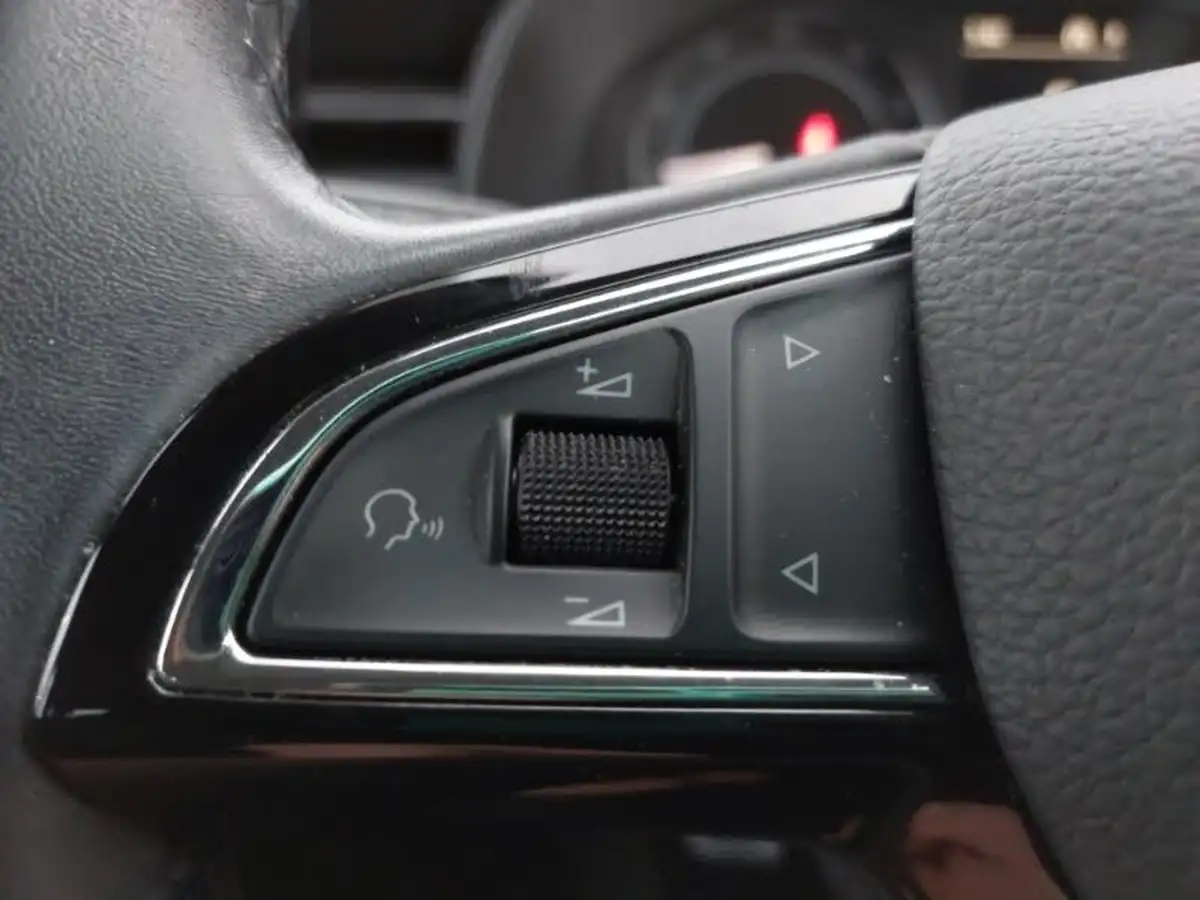 2020-skoda-kamiq-10-tsi-se-115ps-dsg-big-18