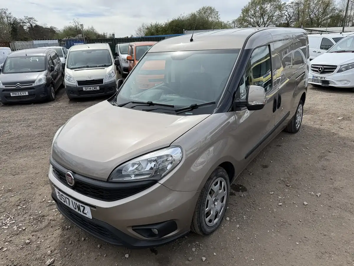 2017-fiat-doblo-cargo-16td-l2h1-maxi-sx-105eu6-big-0