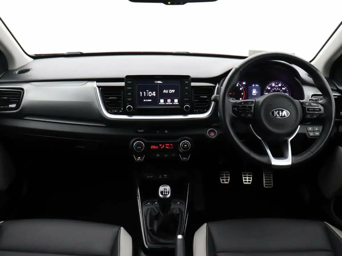 2019-kia-stonic-10-t-gdi-4-big-30