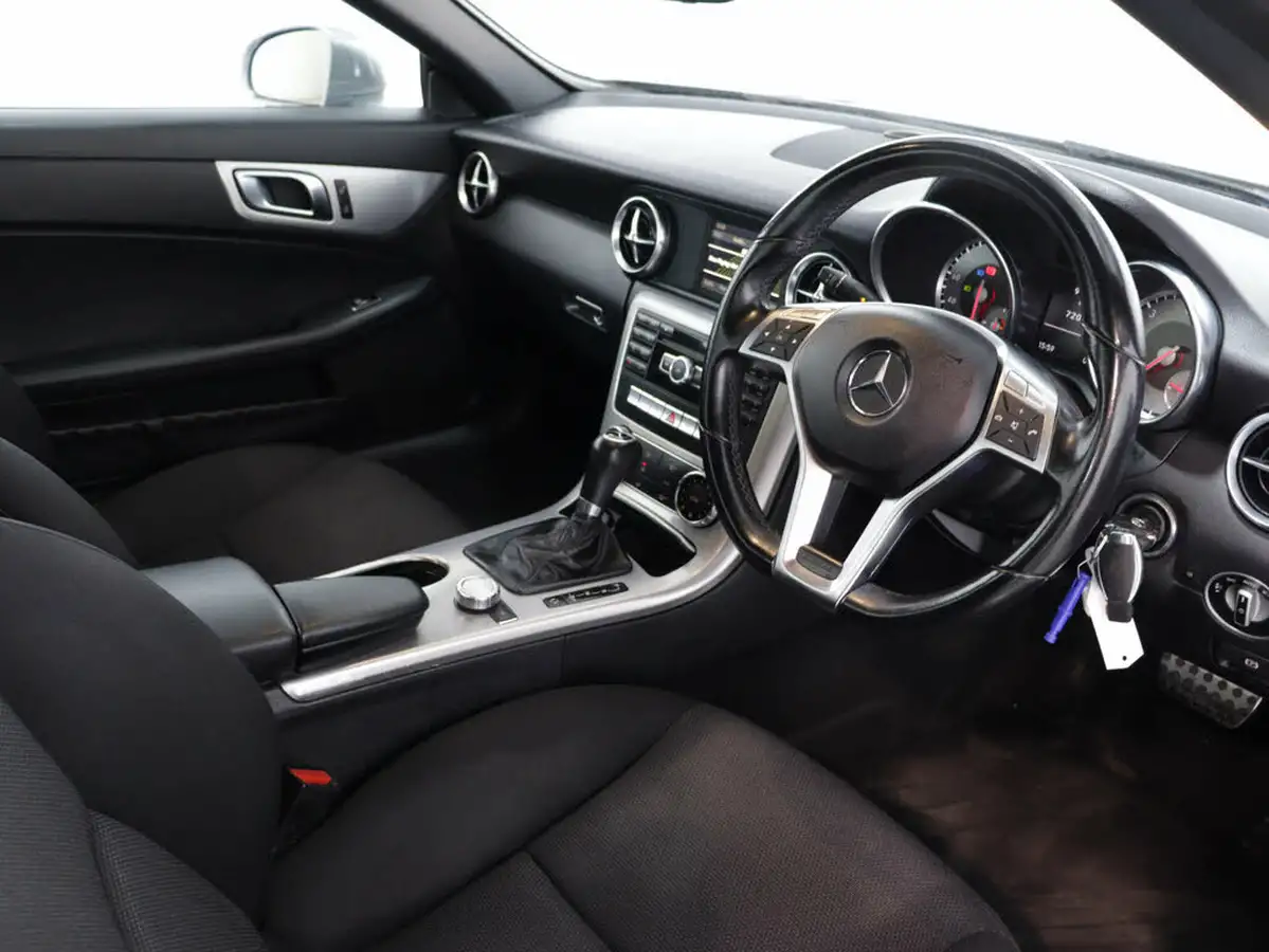 2012-mercedes-benz-slk-21td-slk250-amg-sport-blue-f-big-38