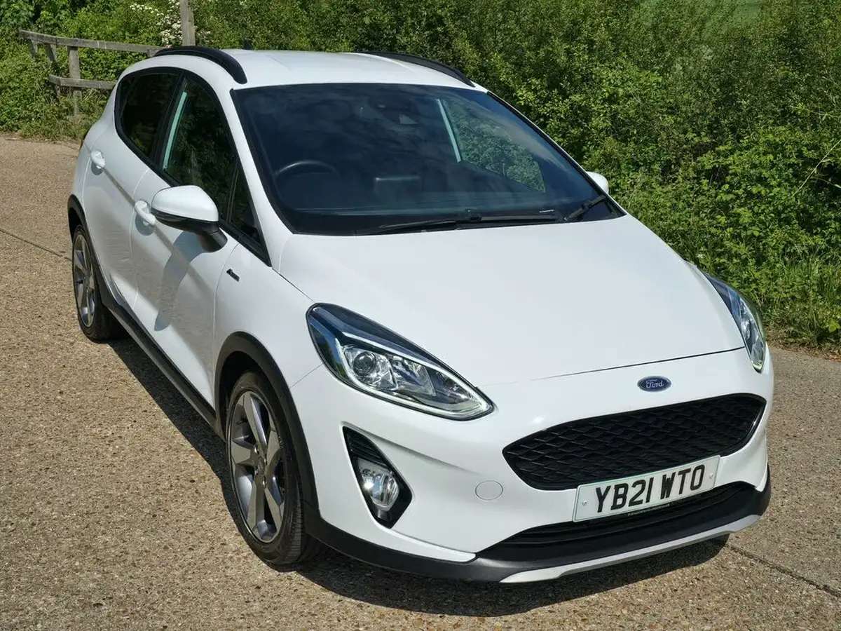 2021-ford-fiesta-10t-active-edition-125ps-hybrid-mhev-big-10