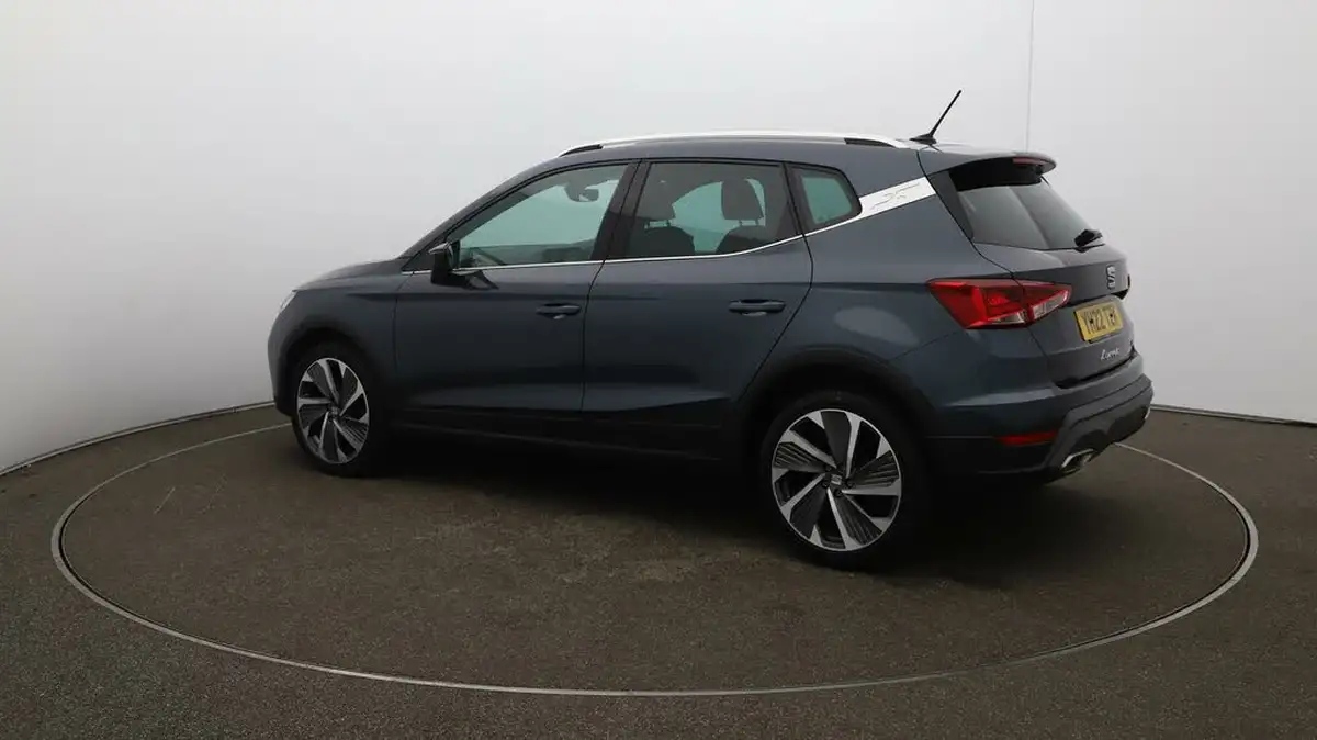 2022-seat-arona-10-tsi-fr-sport-big-36