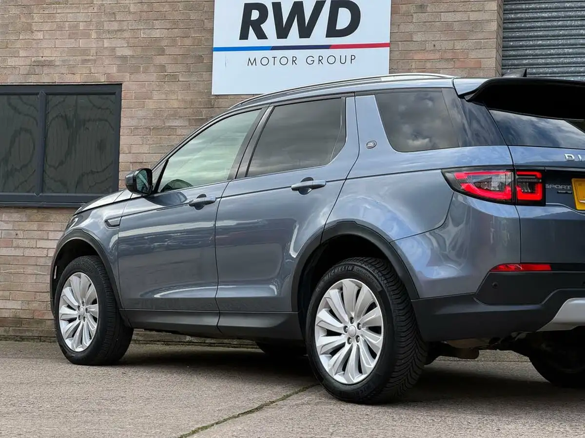 2019-land-rover-discovery-sport-20-d180-se-big-17