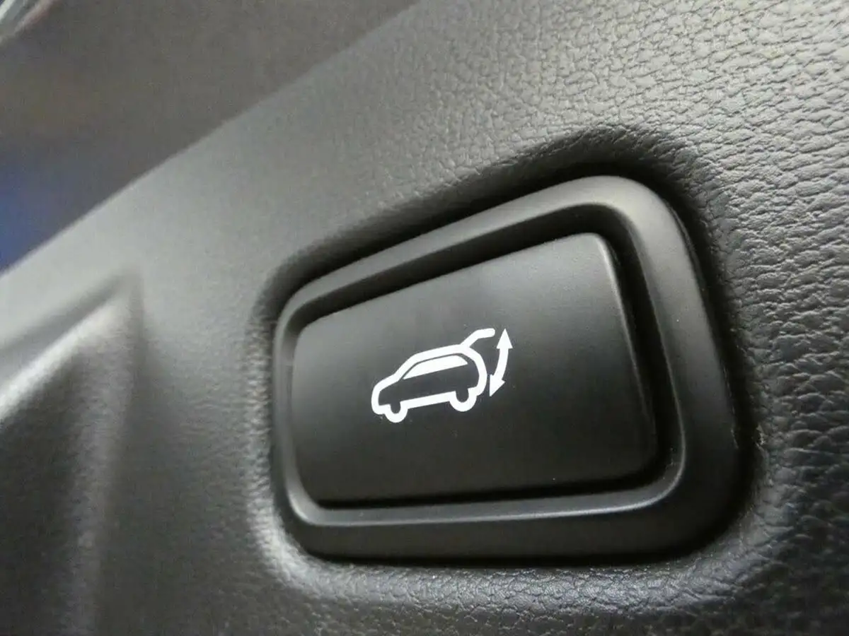 2023-hyundai-tucson-16-t-gdi-ultimate-150ps-big-38