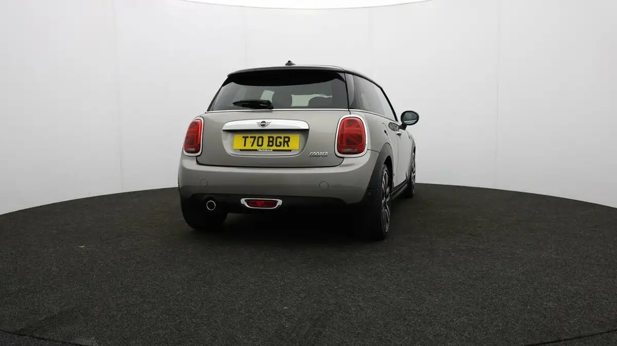 2019-mini-cooper-15-cooper-exclusive-134bhp-hatchback-3d-auto-big-65