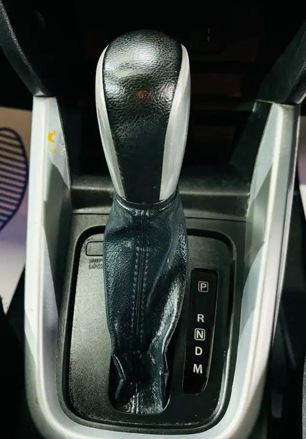 2017-suzuki-vitara-16-sz-t-auto-big-19