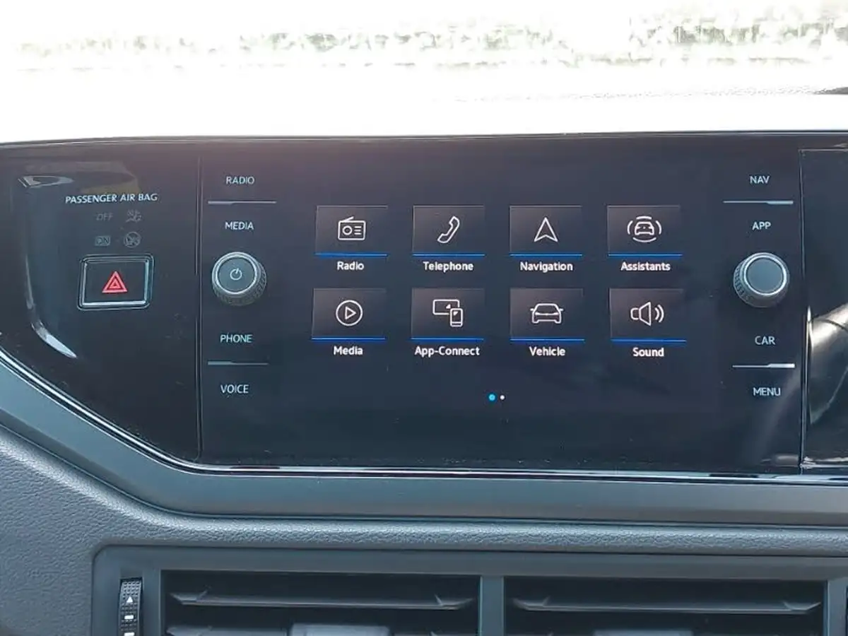 2022-volkswagen-taigo-10-tsi-r-line-big-11
