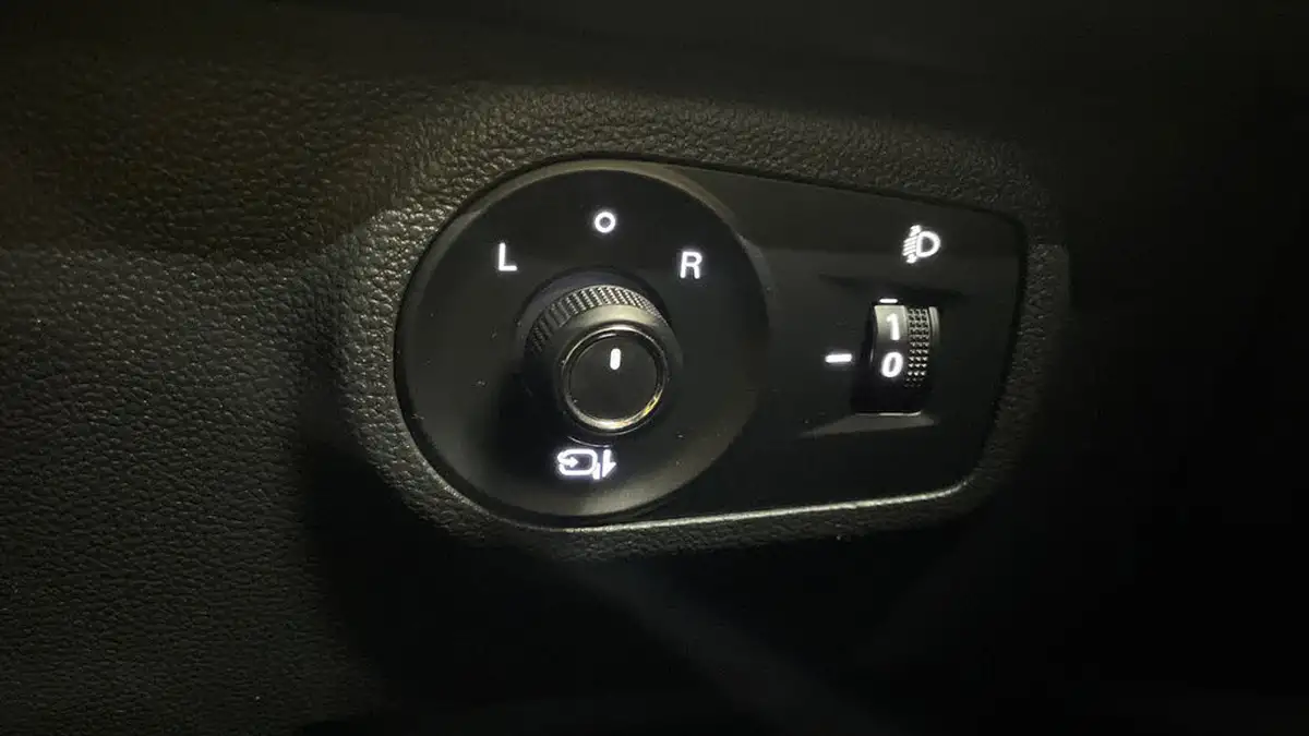 2022-mg-zs-suv-15-vti-tech-exclusive-big-29