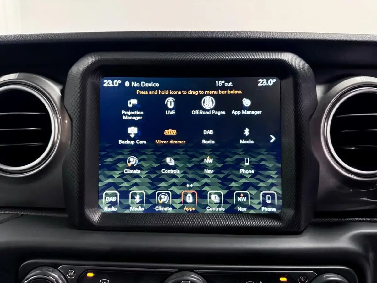 2019-jeep-wrangler-20-gme-sahara-hard-5d-big-43