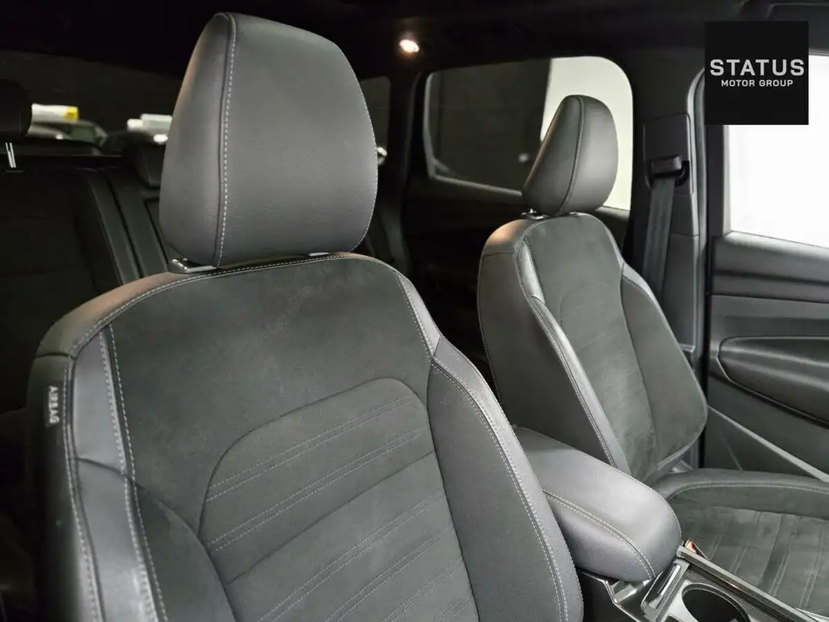 2017-ford-kuga-20tdci-st-line-x-180ps-awd-powershift-big-14