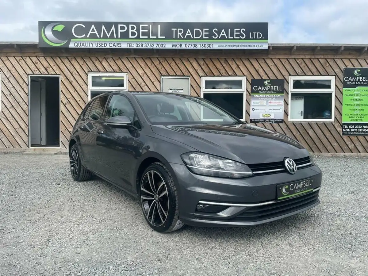 2019-volkswagen-golf-16tdi-match-hatchback-5d-big-0