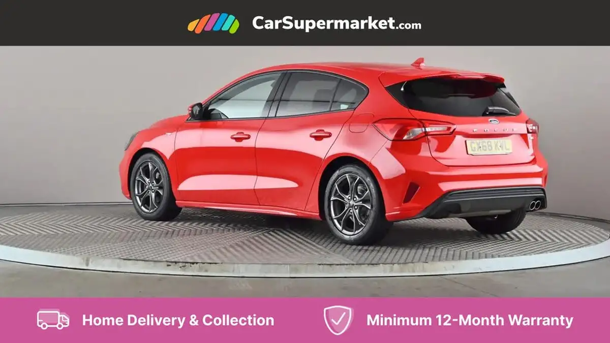 2018-ford-focus-10t-st-line-125ps-hatchback-big-3
