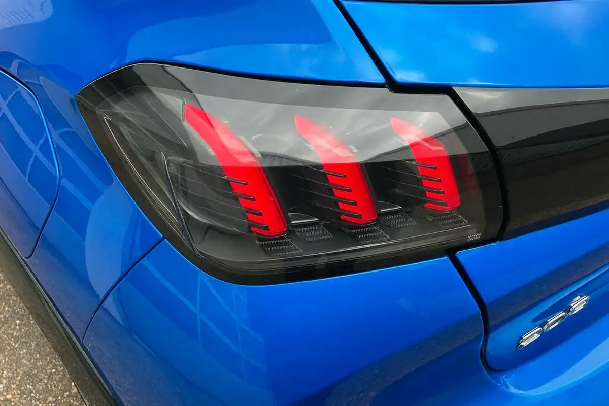 2020-peugeot-208-12-puretech-gt-line-130bhp-eat8-big-27