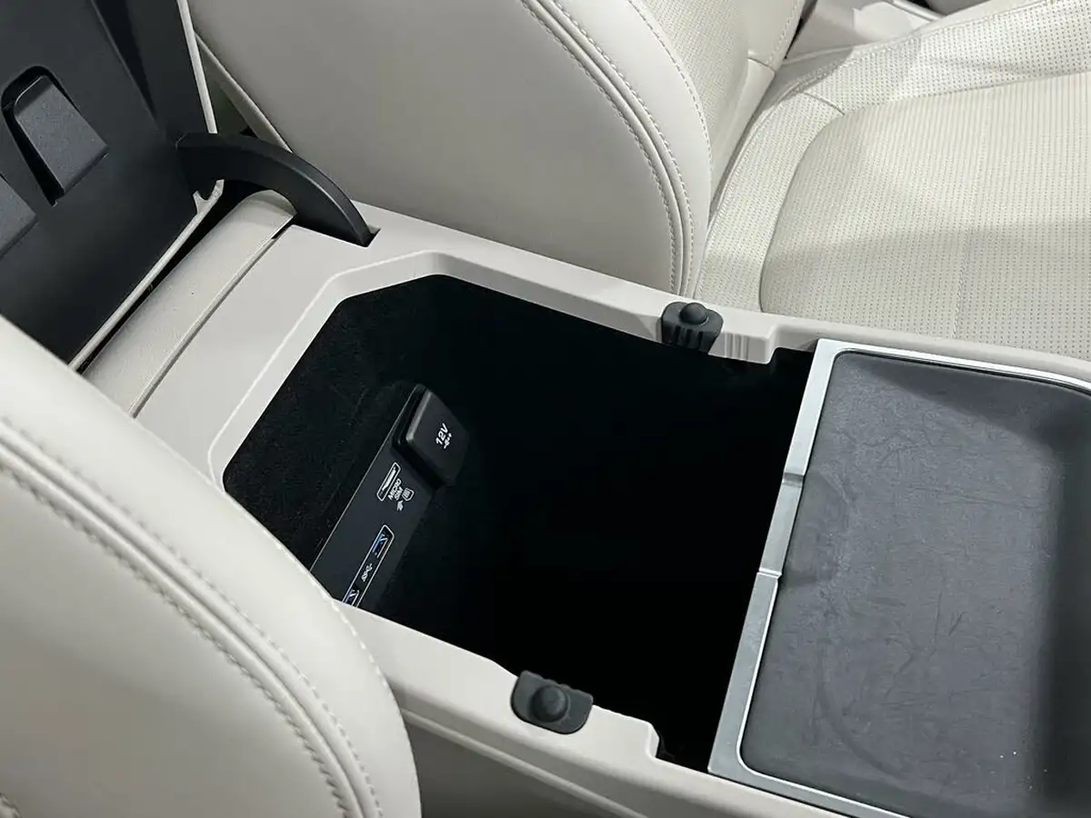 2019-jaguar-i-pace-ev400-hse-big-51