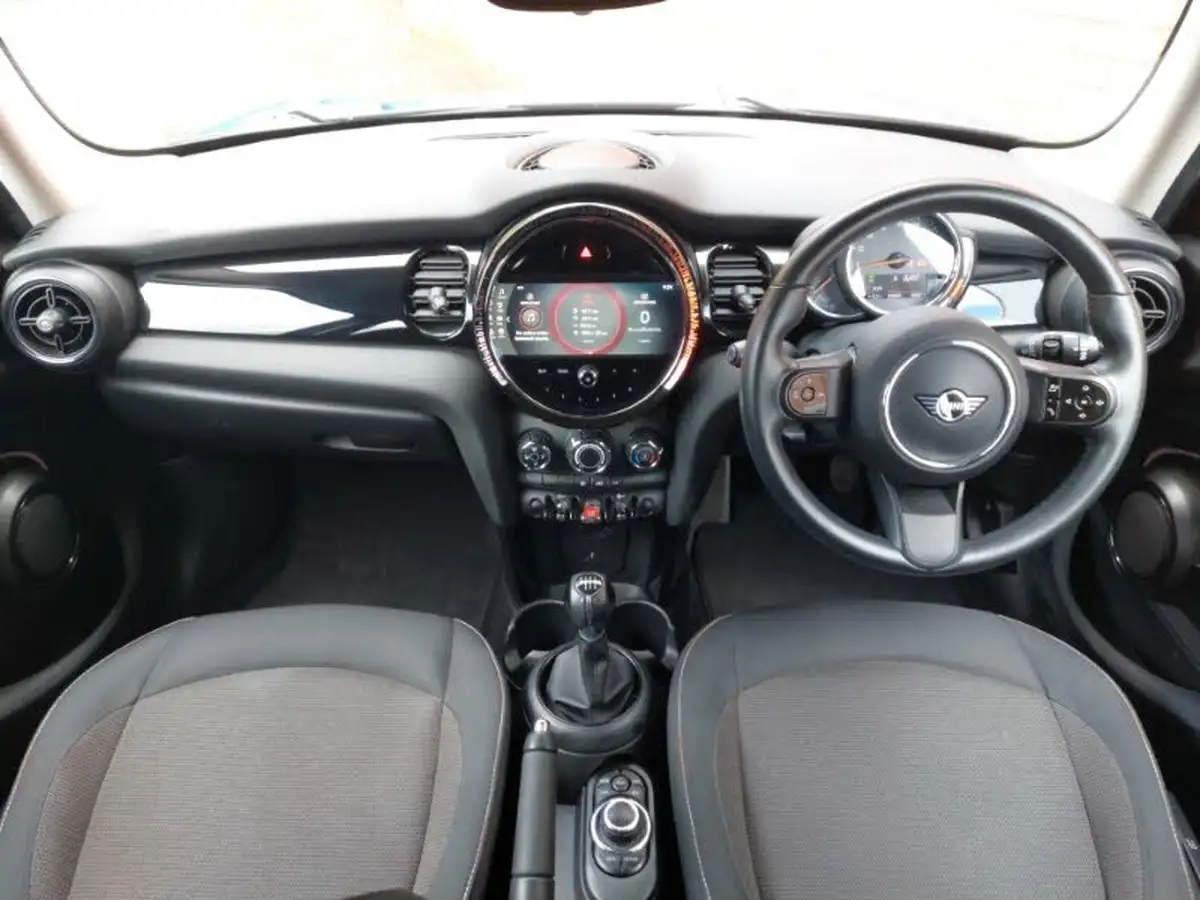 2022-mini-cooper-15-cooper-classic-hatchback-5d-big-2