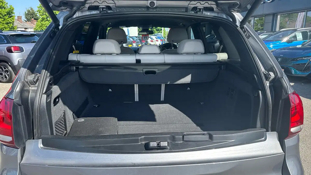 2018-bmw-x5-20-xdrive40e-m-sport-big-18