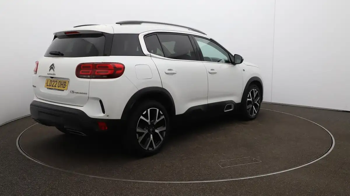 2022-citroen-c5-aircross-16-puretech-shine-plus-5d-big-46