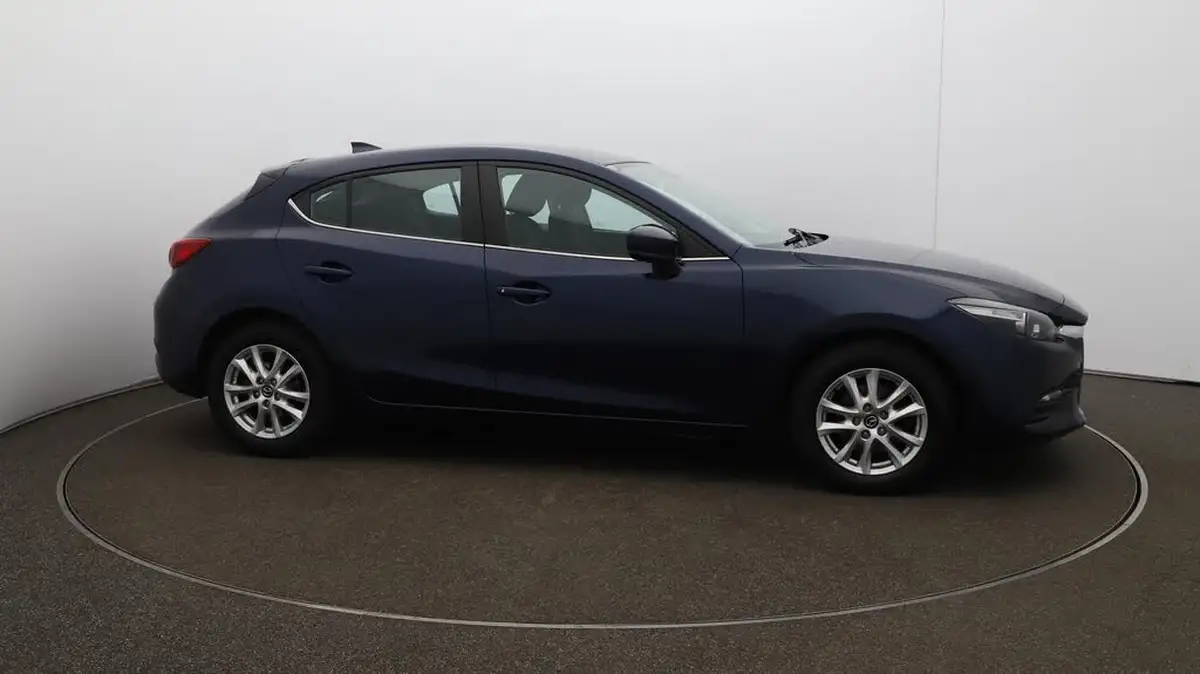 2018-mazda-mazda3-20-se-nav-big-44