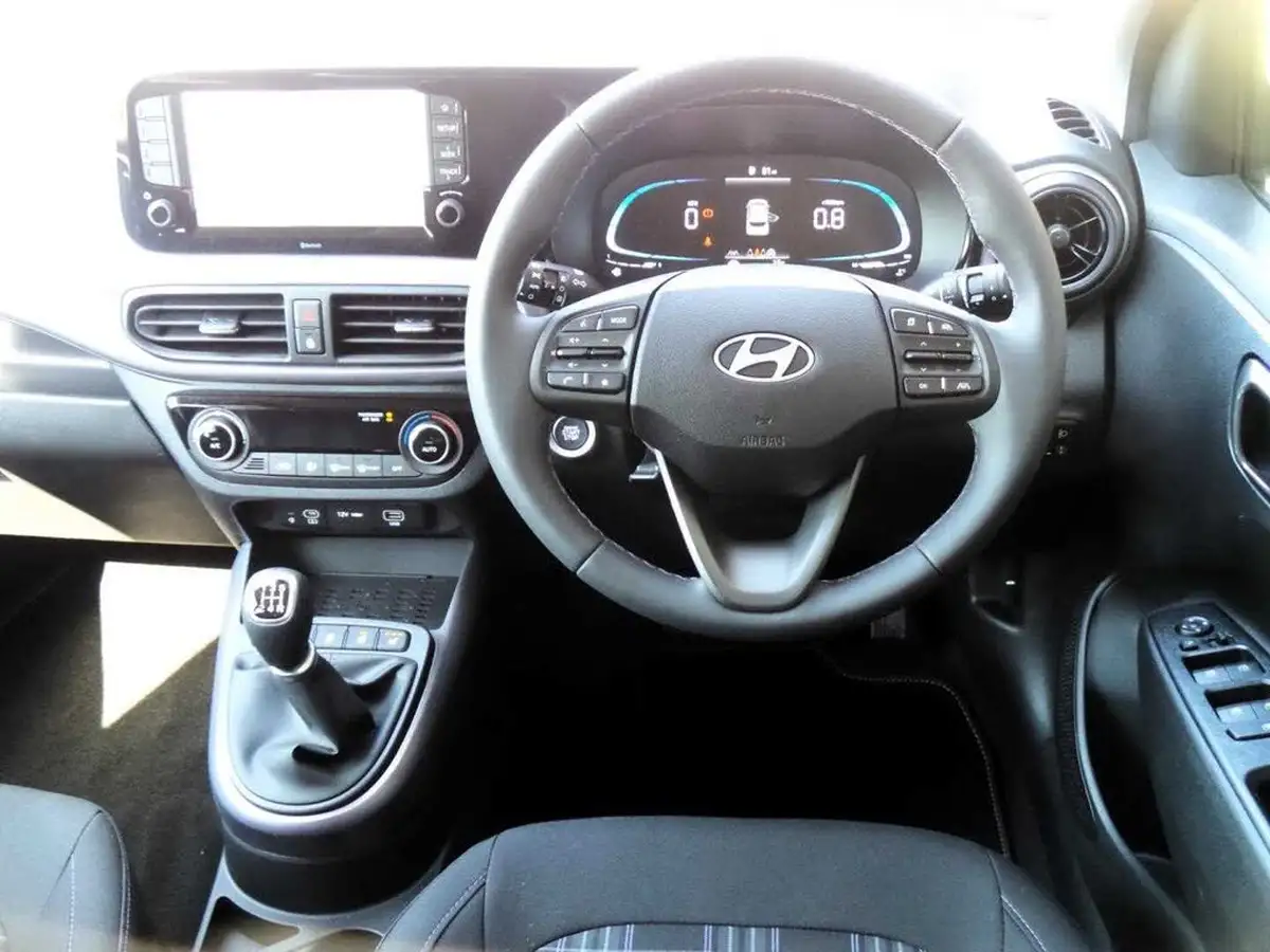 2025-hyundai-i10-10-premium-63ps-big-6