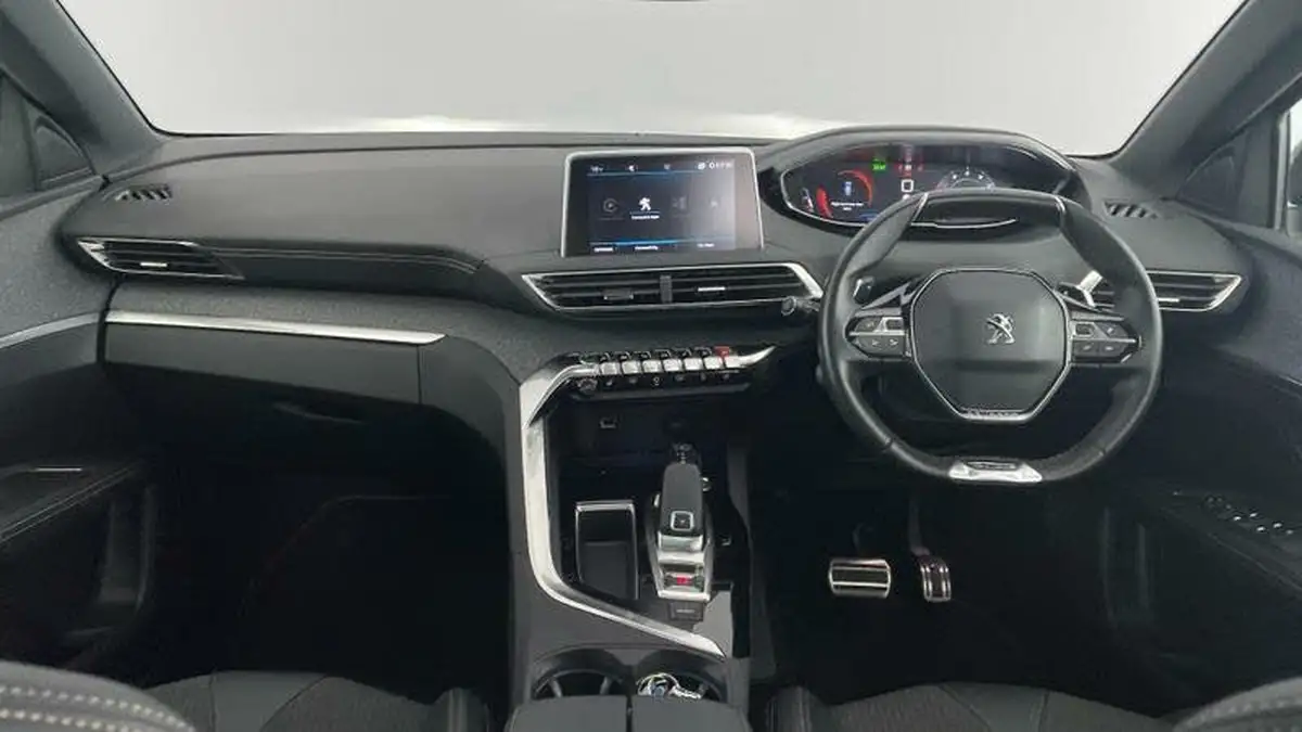2019-peugeot-3008-suv-16-puretech-gt-line-180bhp-ss-eat8-big-7