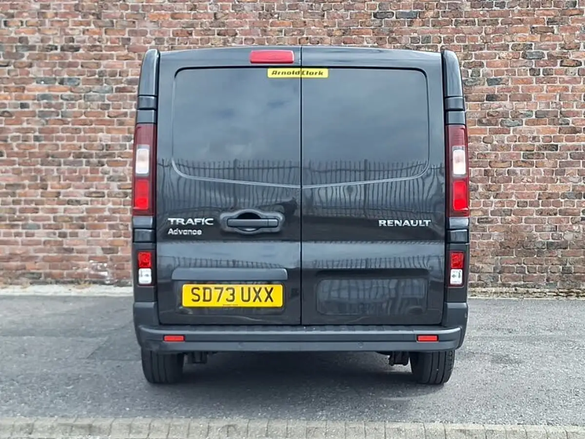 2023-renault-trafic-20dci-sl30-130-advance-eu6d-big-12