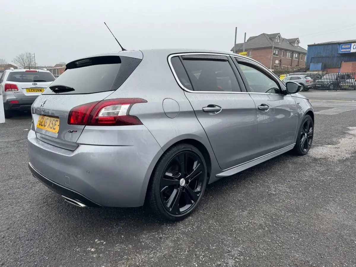 2016-peugeot-308-20-bluehdi-gt-eat6-big-1