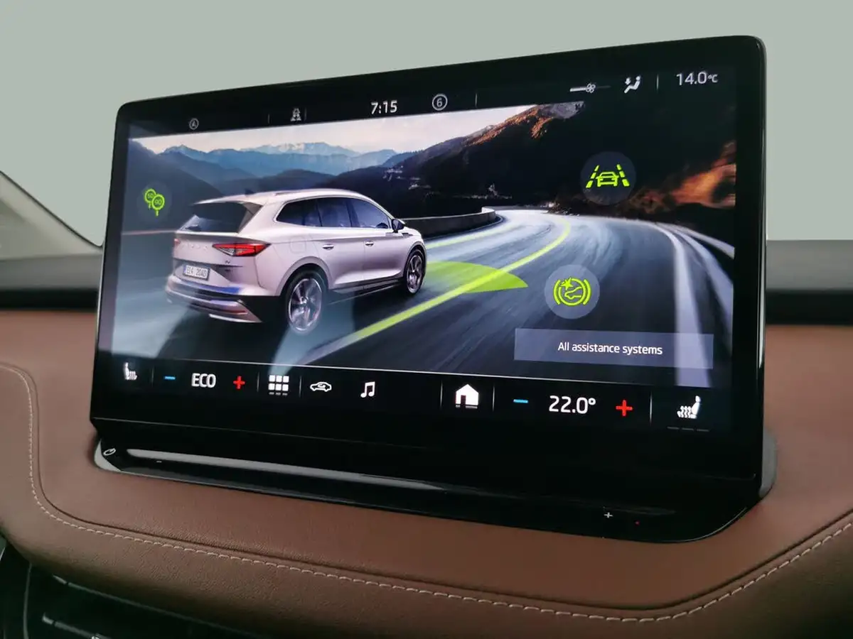 2021-skoda-enyaq-e-60-62-kwh-big-28