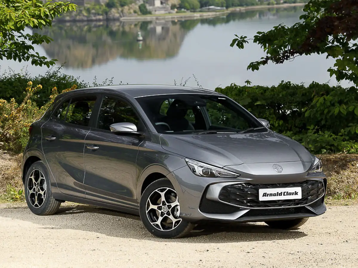 2025-mg-mg3-15-se-115ps-1495cc-big-6