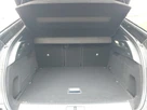 2024-peugeot-3008-suv-12-puretech-gt-136ps-hybrid-e-dsc6-small-7