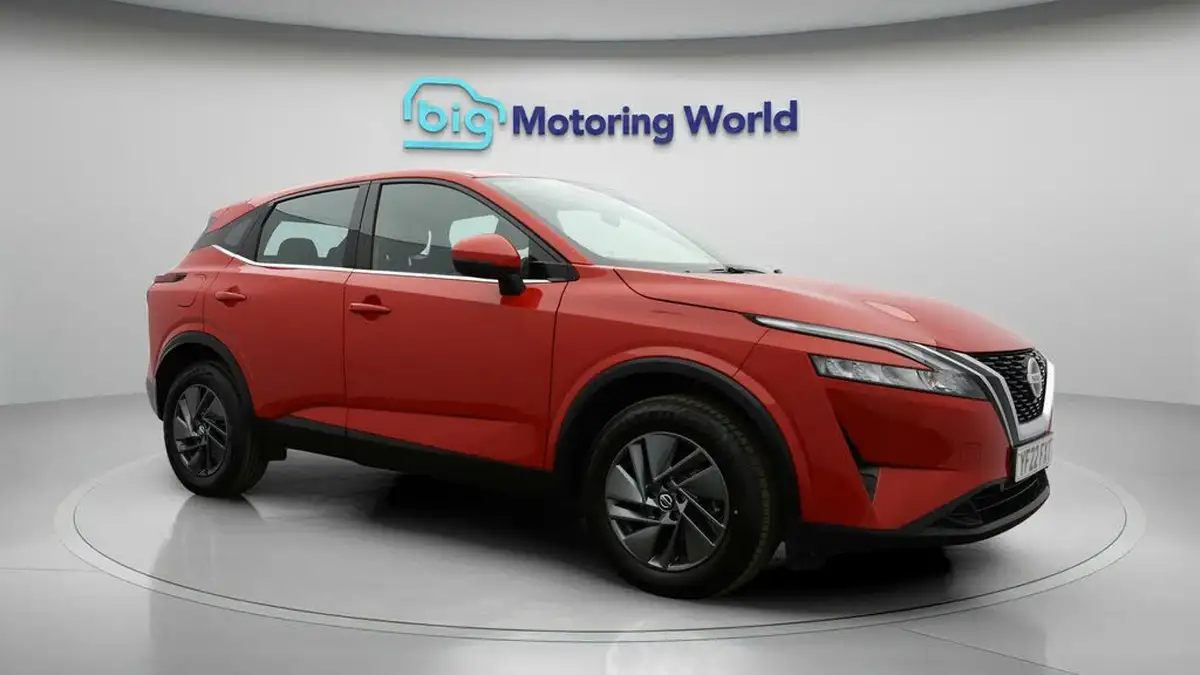 2022-nissan-qashqai-13-dig-t-acenta-premium-140ps-big-1