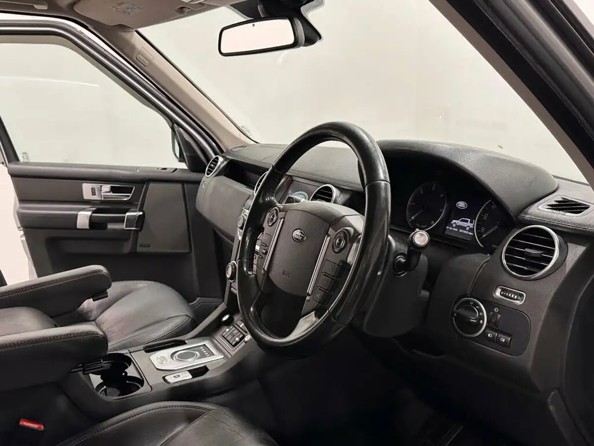2016-land-rover-discovery-30-sd-v6-se-big-6
