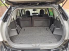 2013-toyota-prius-small-16