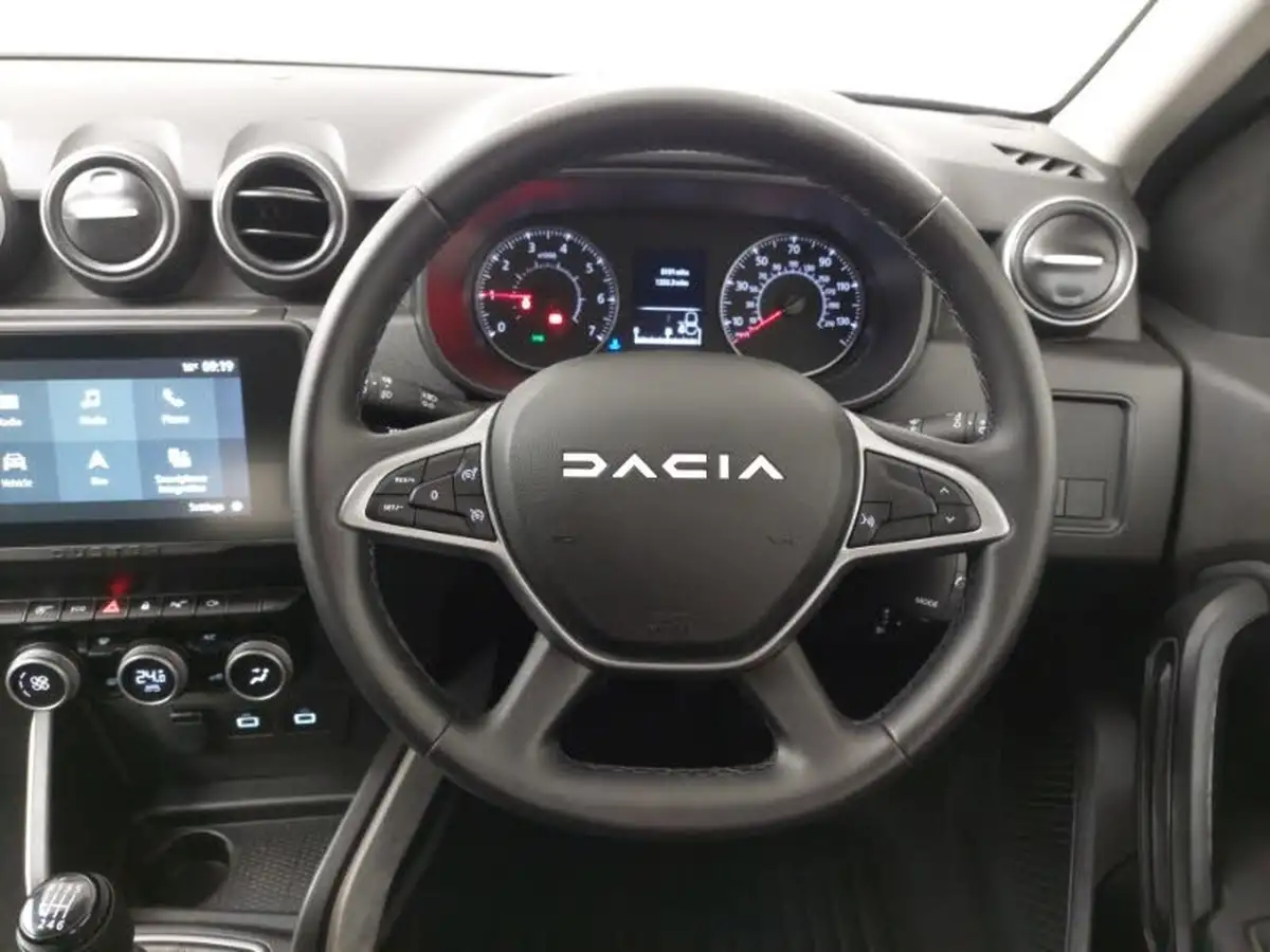 2024-dacia-duster-09-tce-journey-big-9