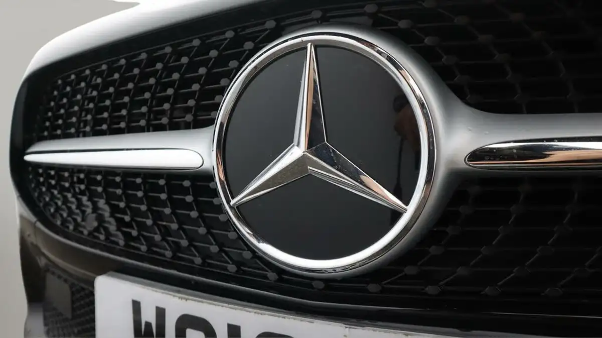 2019-mercedes-benz-a-class-13-a180-sport-executive-hatchback-5d-1332cc-7g-dct-big-21