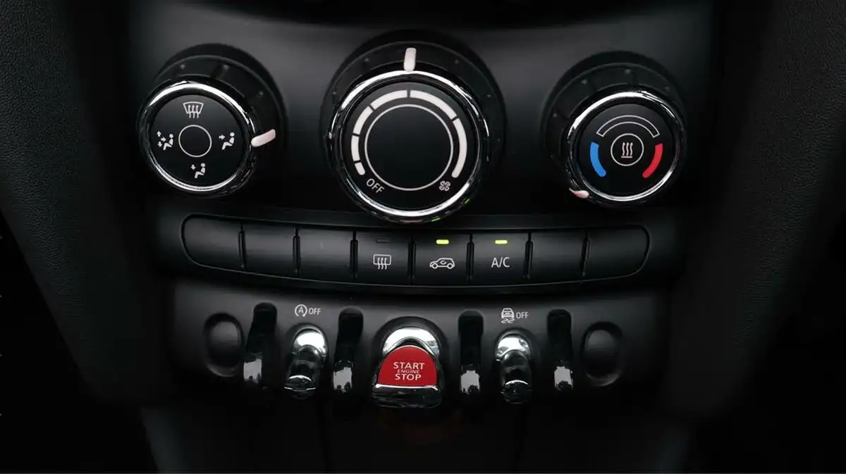 2019-mini-cooper-15-cooper-classic-convertible-2d-big-12
