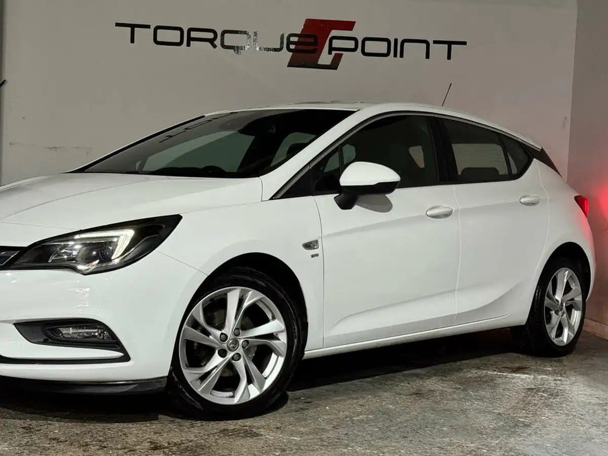 2016-vauxhall-astra-14i-16v-turbo-sri-150ps-hatchback-big-9