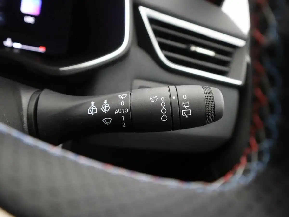 2024-renault-clio-10-tce-esprit-alpine-big-35
