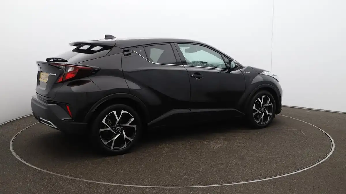 2022-toyota-c-hr-20-vvt-i-design-big-52