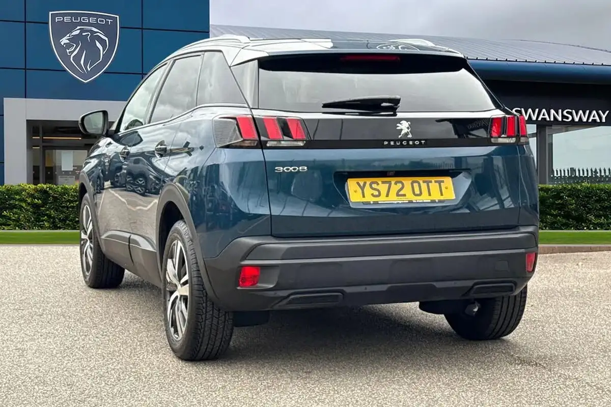 2022-peugeot-3008-suv-12-puretech-active-premium-big-1