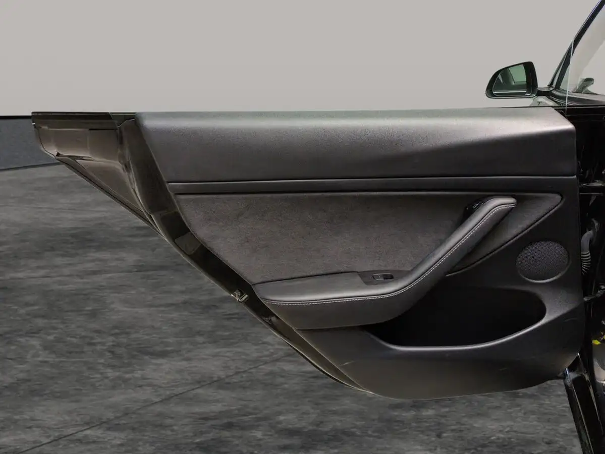 2021-tesla-model-3-e-standard-plus-big-32