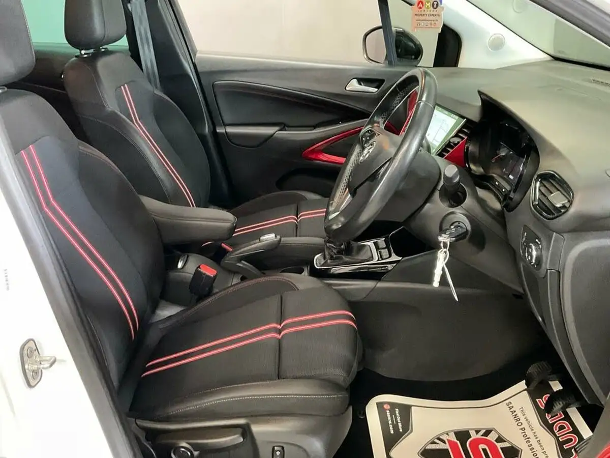 2021-vauxhall-crossland-12-sri-nav-130ps-big-23