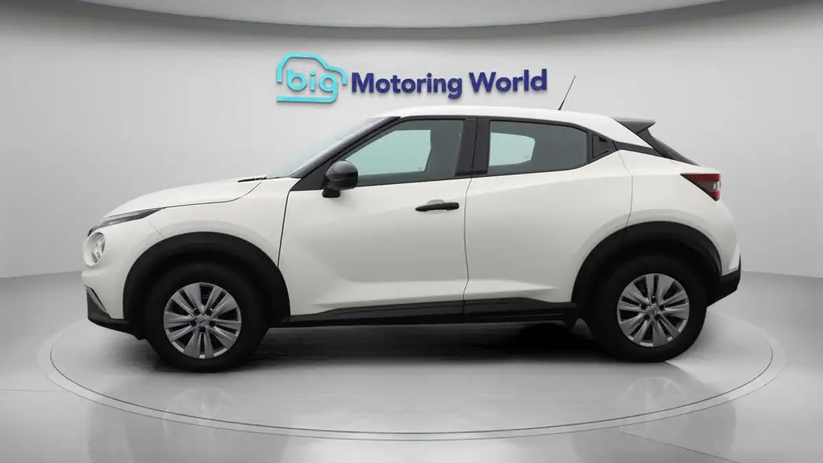 2021-nissan-juke-10-dig-t-visia-big-3