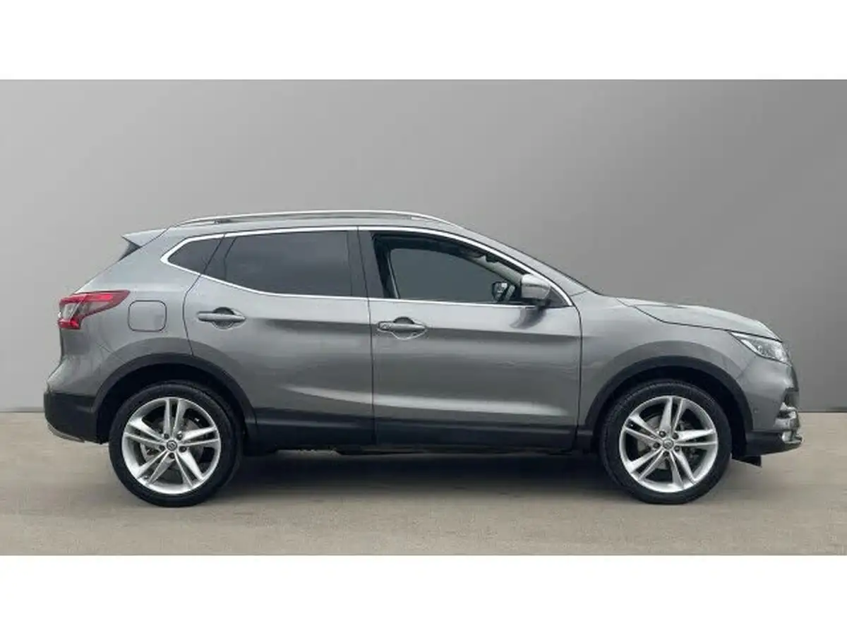 2019-nissan-qashqai-13-dig-t-n-motion-140ps-big-4