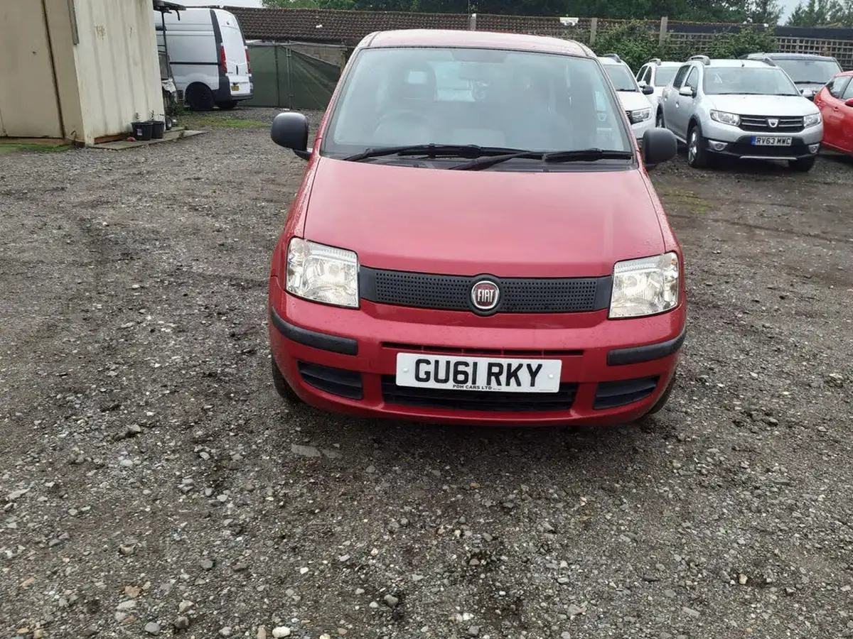 2011-fiat-panda-12-mylife-big-2