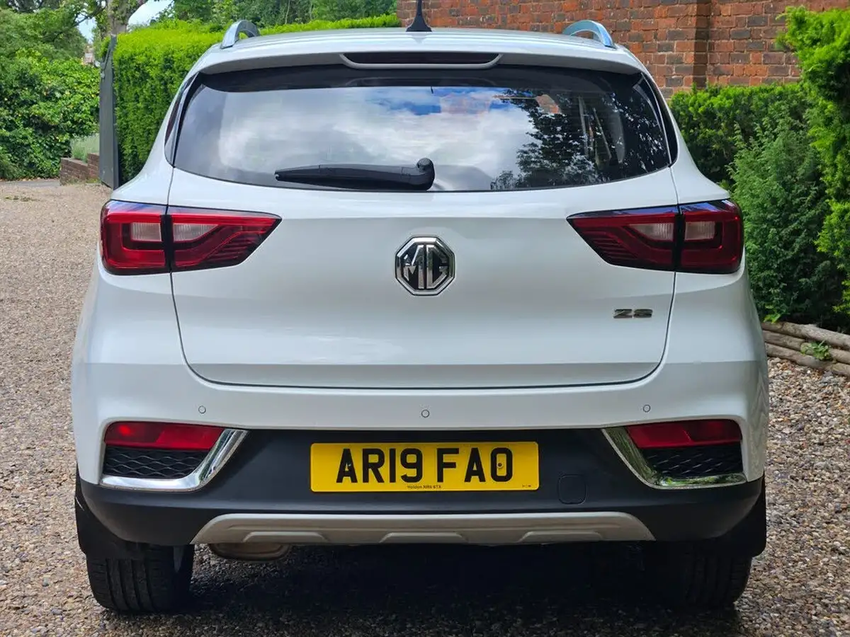 2019-mg-zs-suv-15-vti-tech-excite-105bhp-big-26