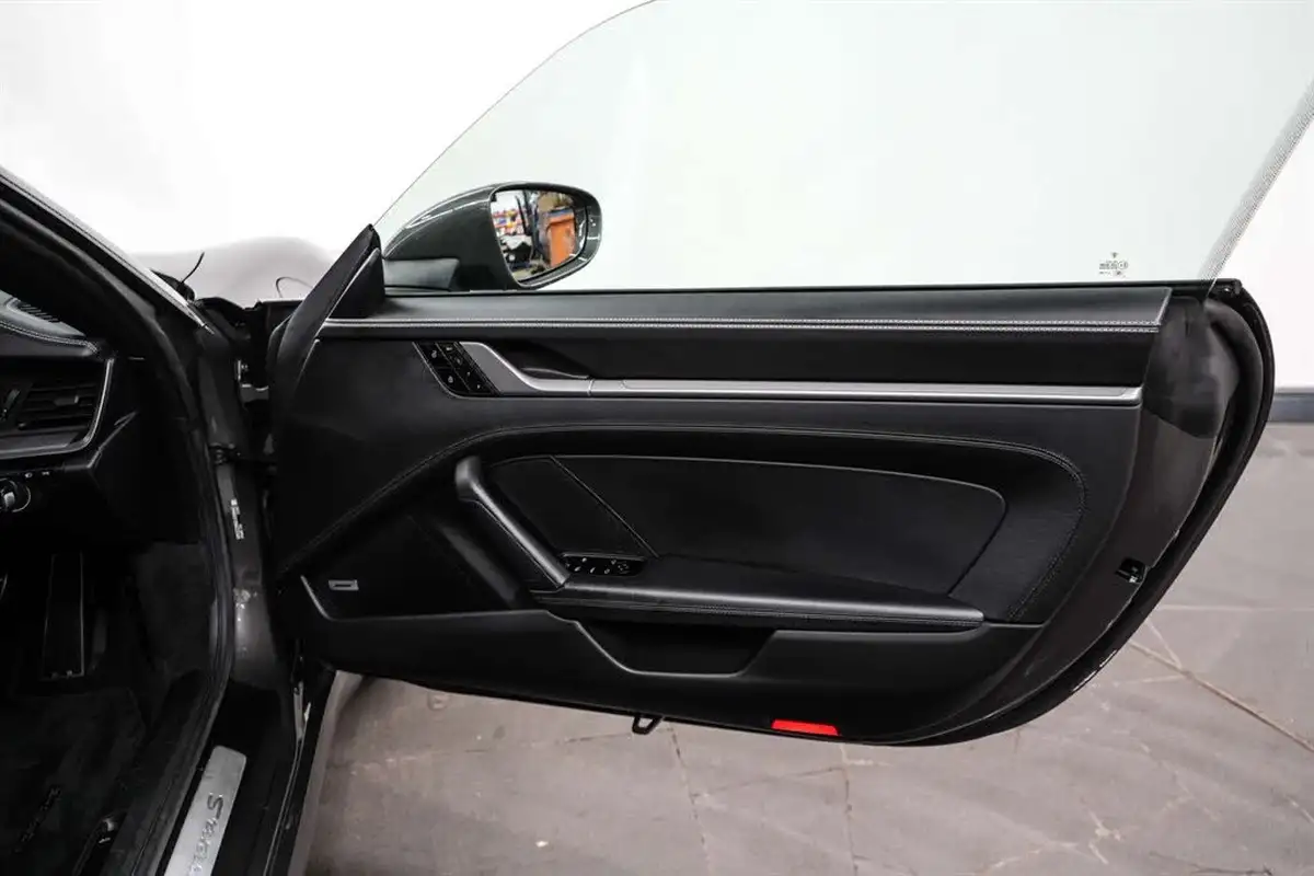 2019-porsche-911-30-carrera-s-450ps-coupe-pdk-big-27